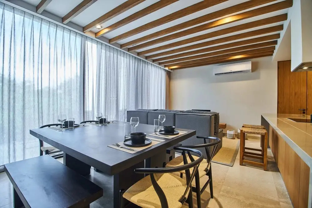 Pure Condos 304 By Lockey