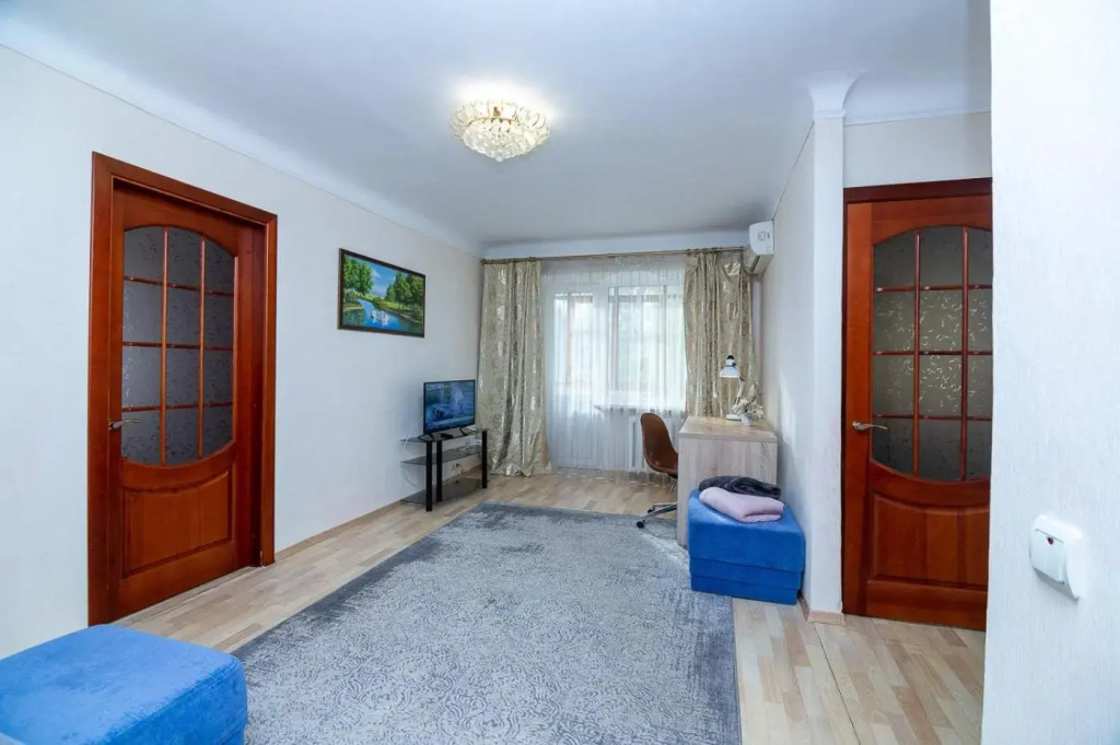 Apartments in the park area of the Dnipro