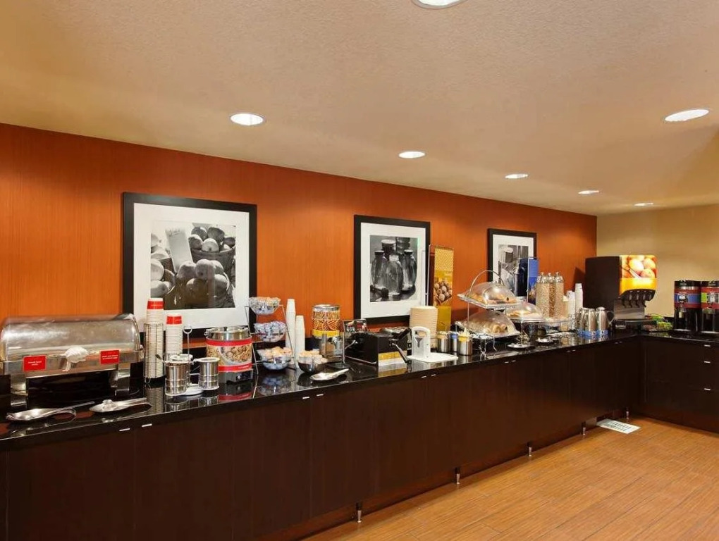 Hampton Inn & Suites San Clemente - Fully Renovated