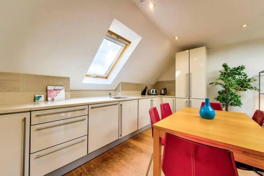 ALTIDO Superb 2-BR Flat in the heart of Edinburgh