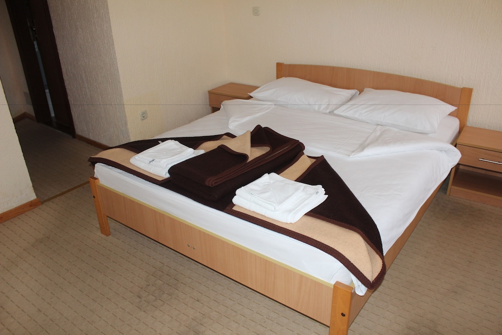 Hotel Mladost