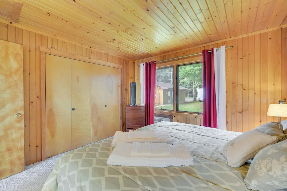 Lakefront Chetek Vacation Rental w/ Private Dock!