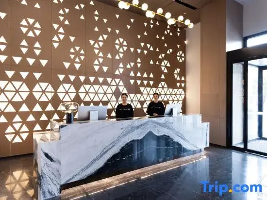 Atour Hotel Nyingchi Bayi Nanyue Avenue