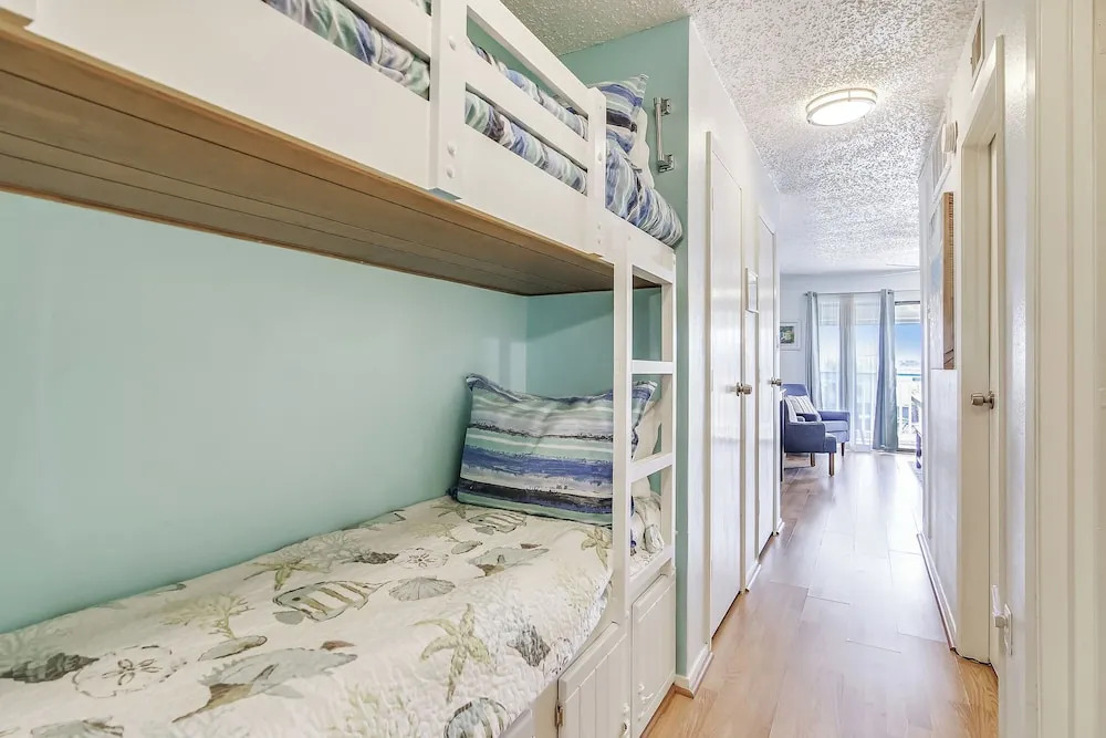 Saltwater Paradise by Ryson Vacation Rentals