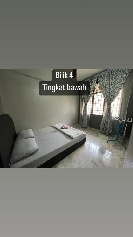 LEPAK-LEPAK HOMESTAY @ INDERA MAHKOTA