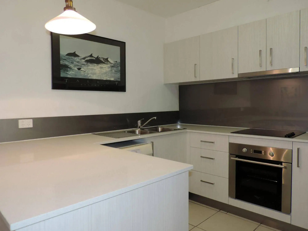 Noosa Boutique Apartments & Elkhorn Villas
