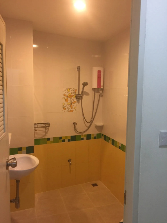 Baan Taweesuk Guest House