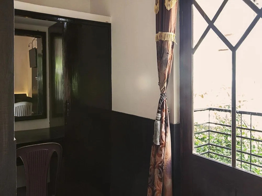OYO 2170 Orchid De Goa