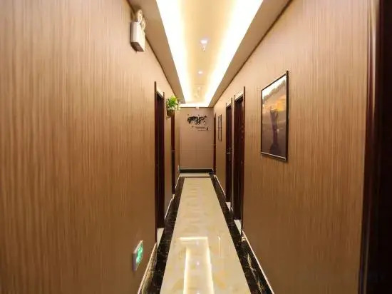 Kelaixuan Hotel (Daomi Post Station Branch, Changbaishan North Slope Distribution Center)