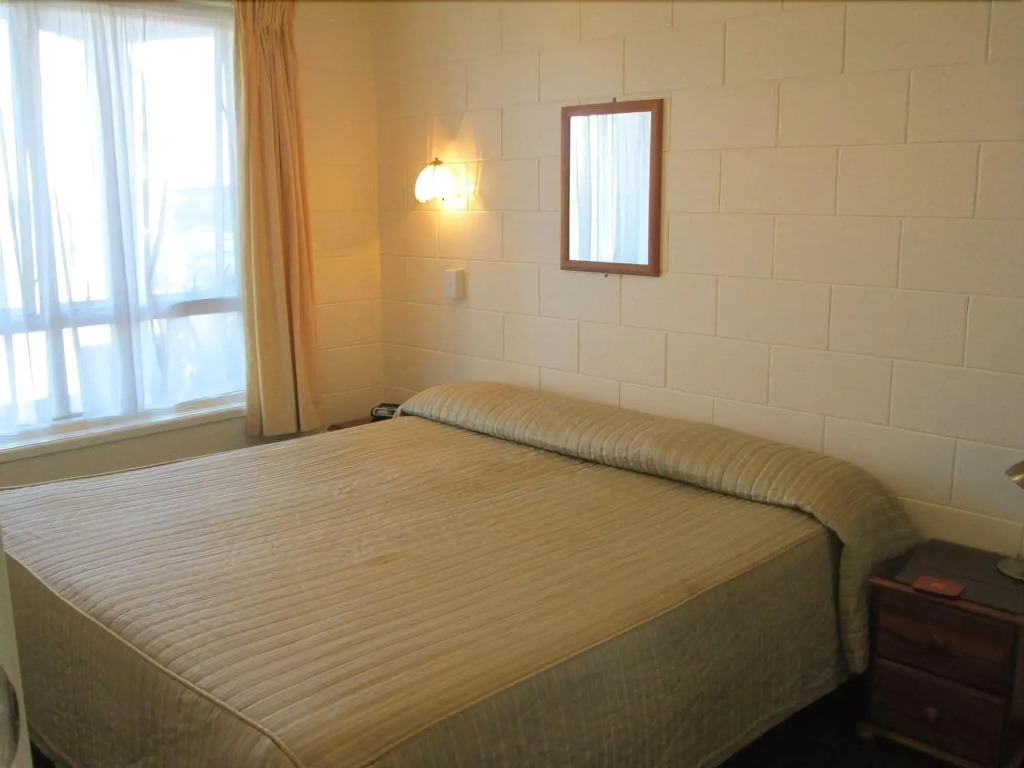 Shortland Court Motel