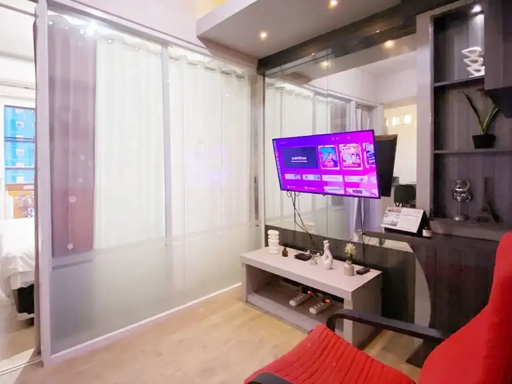 Spacious And Homey Combined 3Br Apartment Green Pramuka City