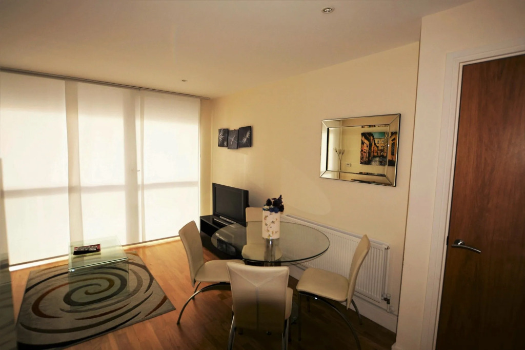 Zen Apartments - City Airport London