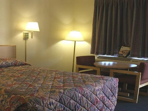 Scottish Inn