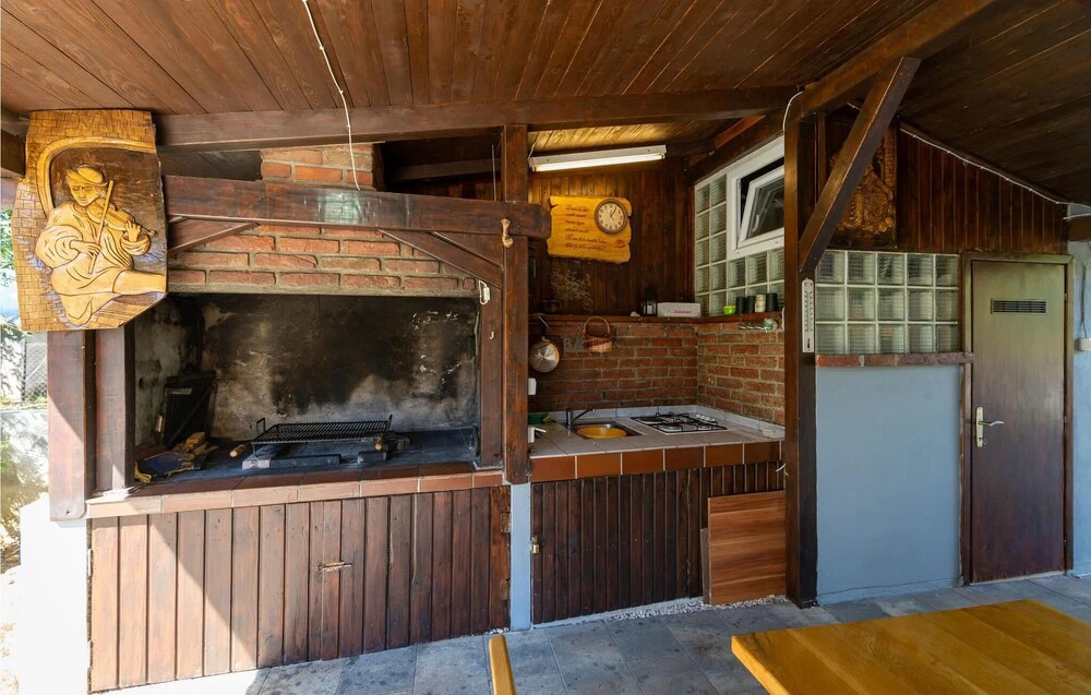 Awesome Apartment in Seline With Wifi and 1 Bedrooms