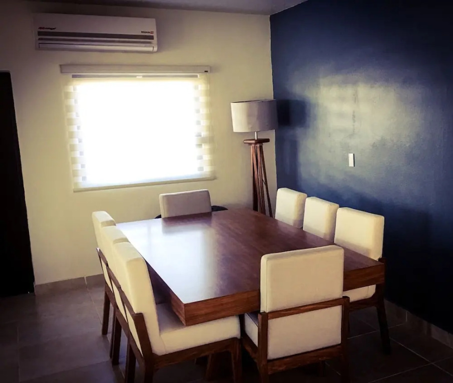 Big House Pool Grill, 4 Bedrooms 12 ppl AC Ocean view TV WIFI