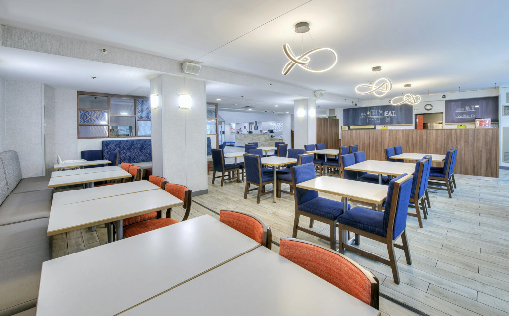 Hampton Inn by Hilton Ottawa Airport