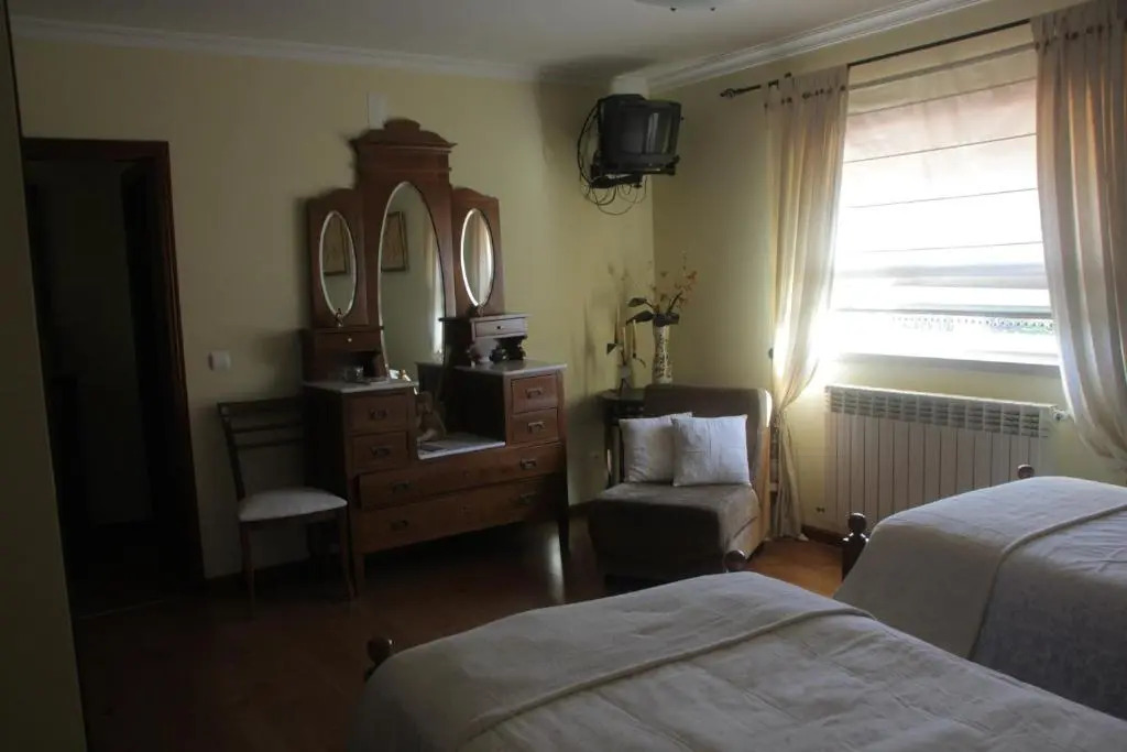 Quartos em vivenda serra da Estrela