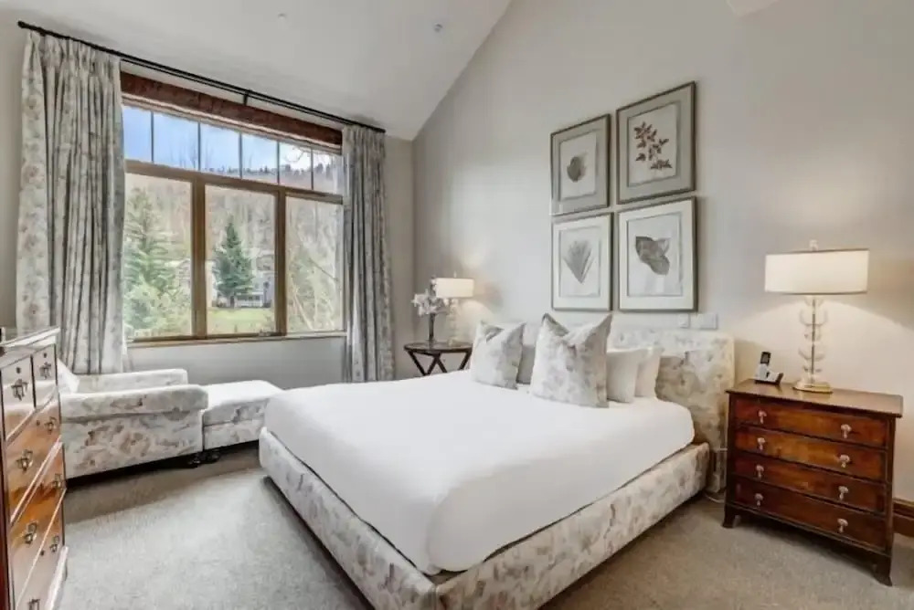 5 Bedroom Luxury Townhome In Lionshead Village