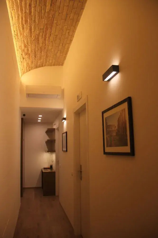 Roma Vespahouse