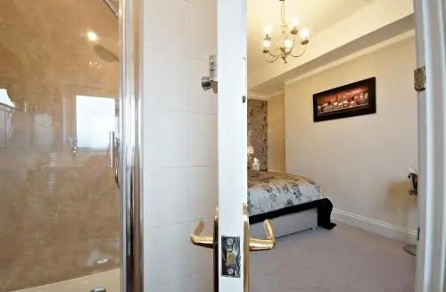 Bronte Guest House