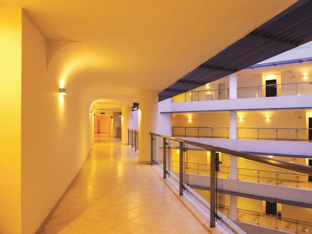 Crescent Residence