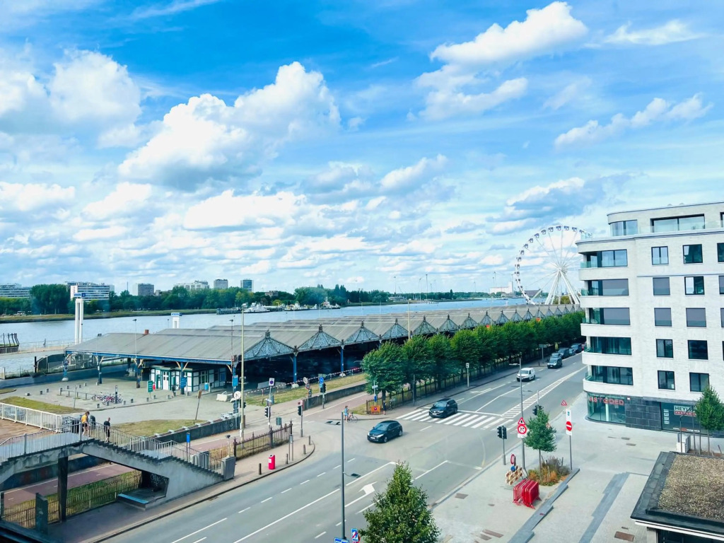 Riverview Studio in Historical Heart of Antwerp