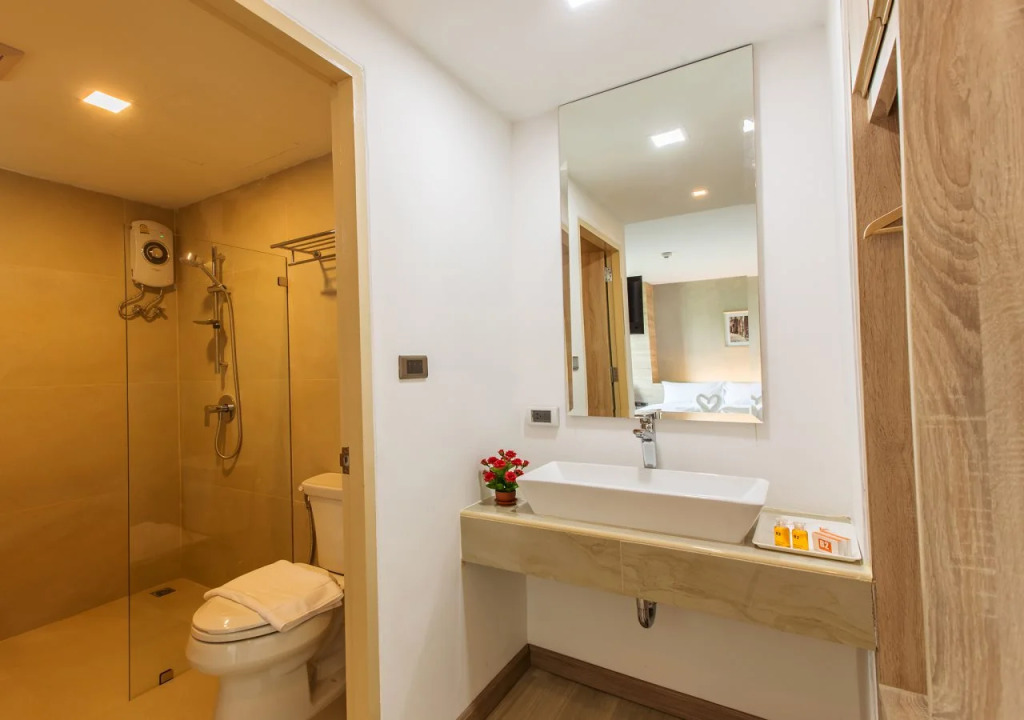 B2 Ubon Premier Hotel