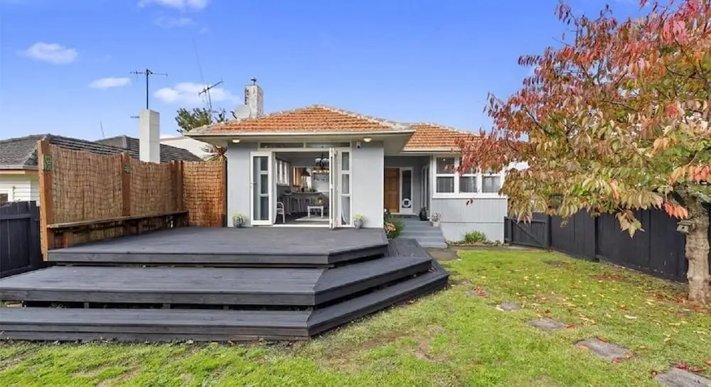 Family Home on Mahoe
