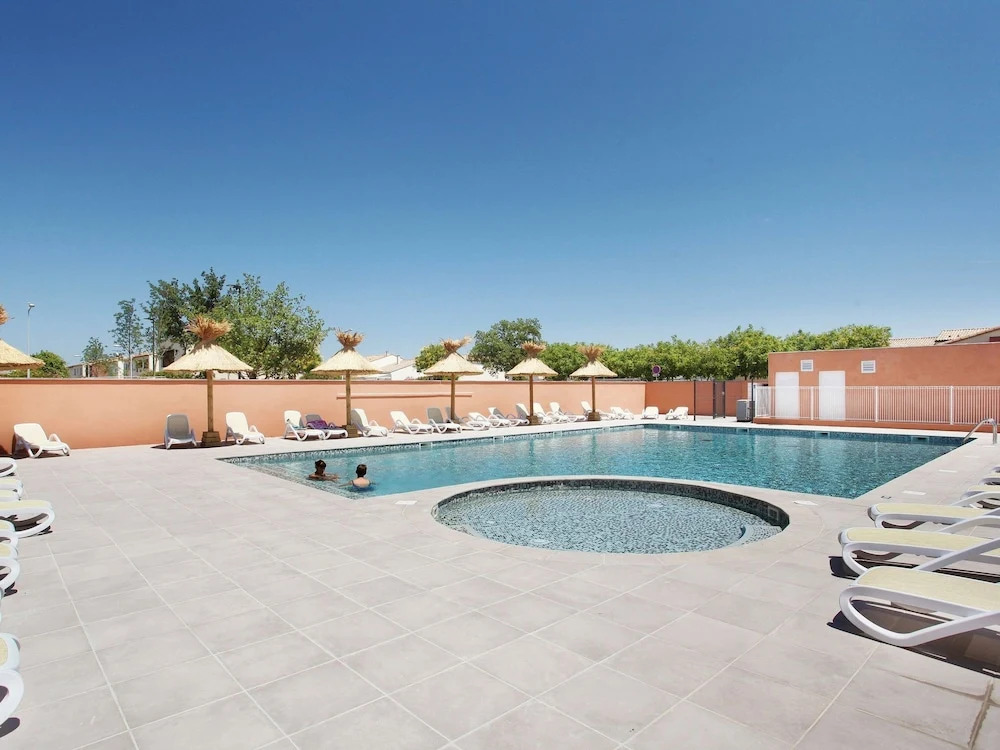 Maisonette in Aigues-mortes Near Camargue