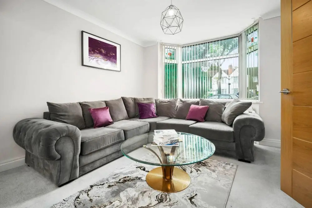 Luxury House Near Solihull(No Front Desk Please Contact The Property 5 Days In Advance)