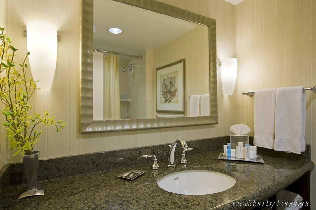 Hilton Irvine/Orange County Airport