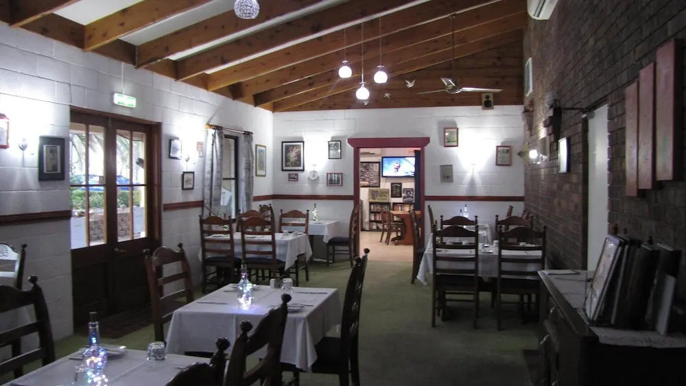 Copper Country Motor Inn