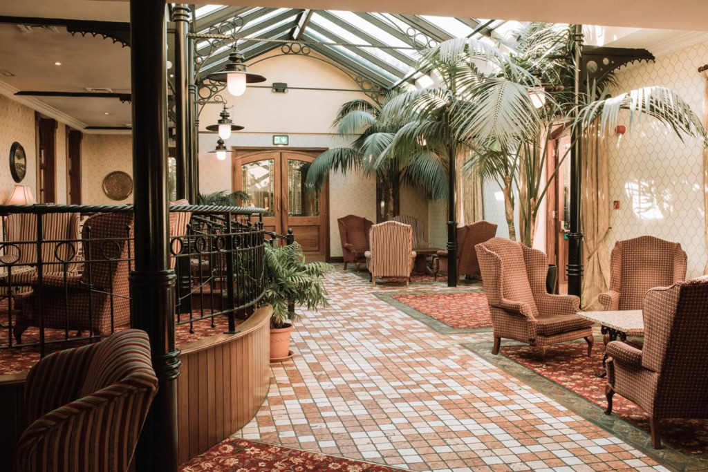 Kees Hotel