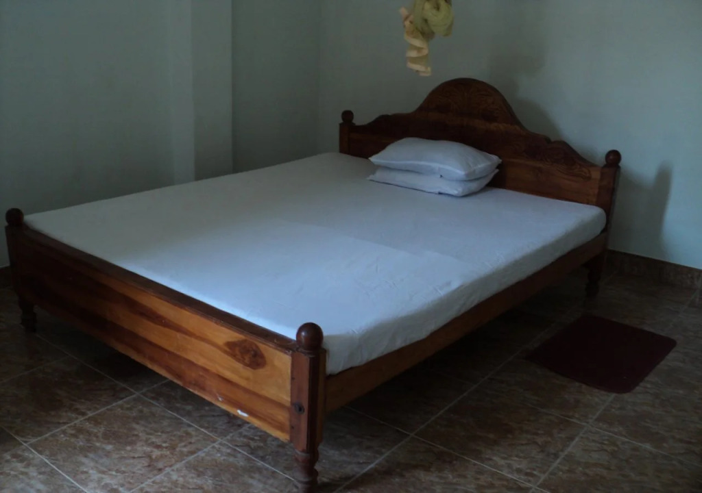 Summer Set Inn