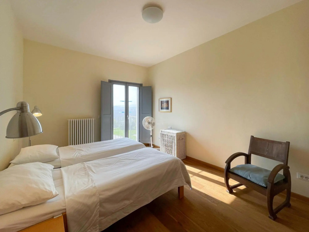 Amazing apartment in Belvedere Ostrense with garden