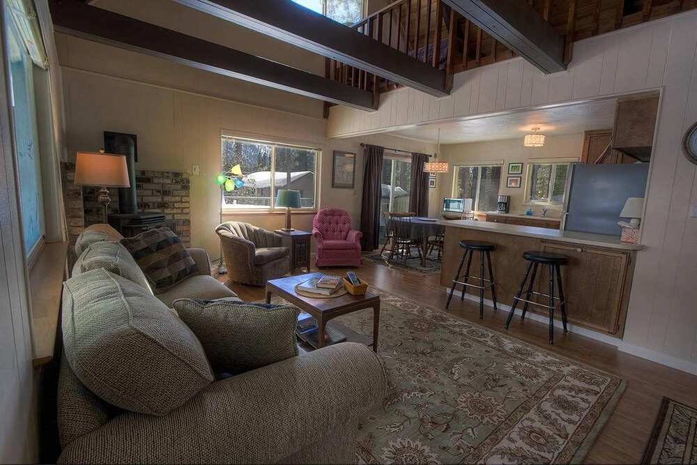 Cozy Cabin home