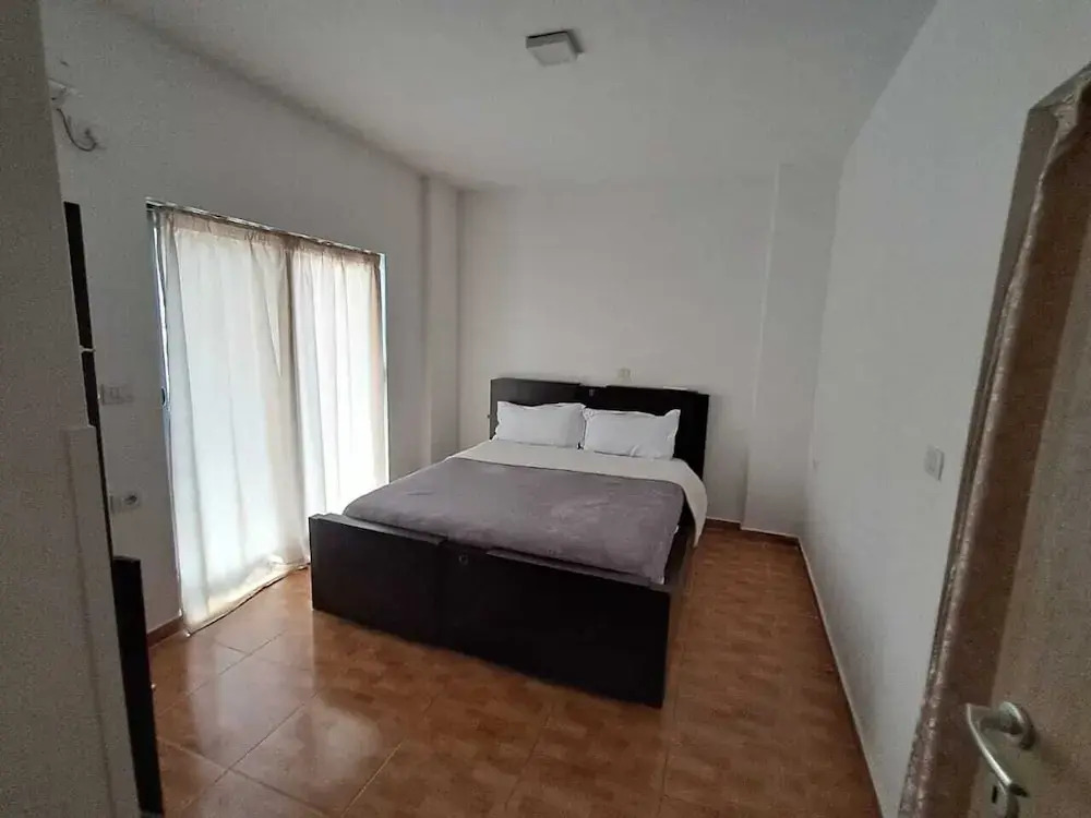 Lazy Roo Hostel Saranda