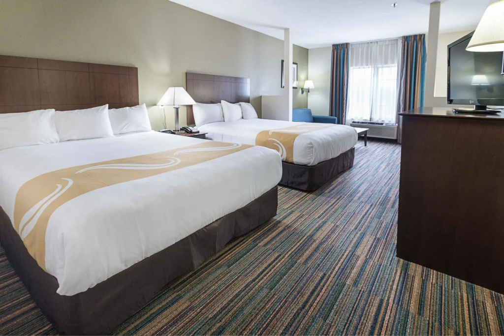 Quality Suites Temple I-35