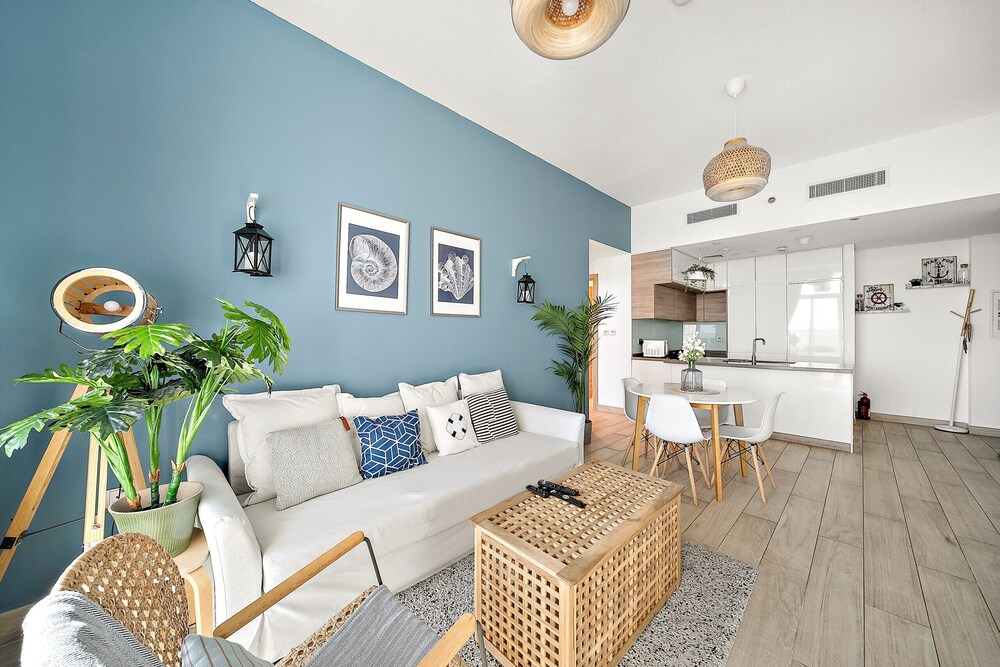 Studio One - 1412 1BD