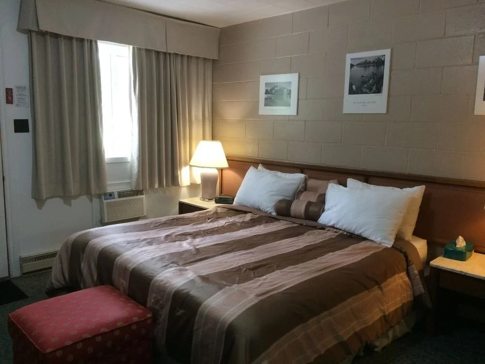 Mohawk Motel Canada