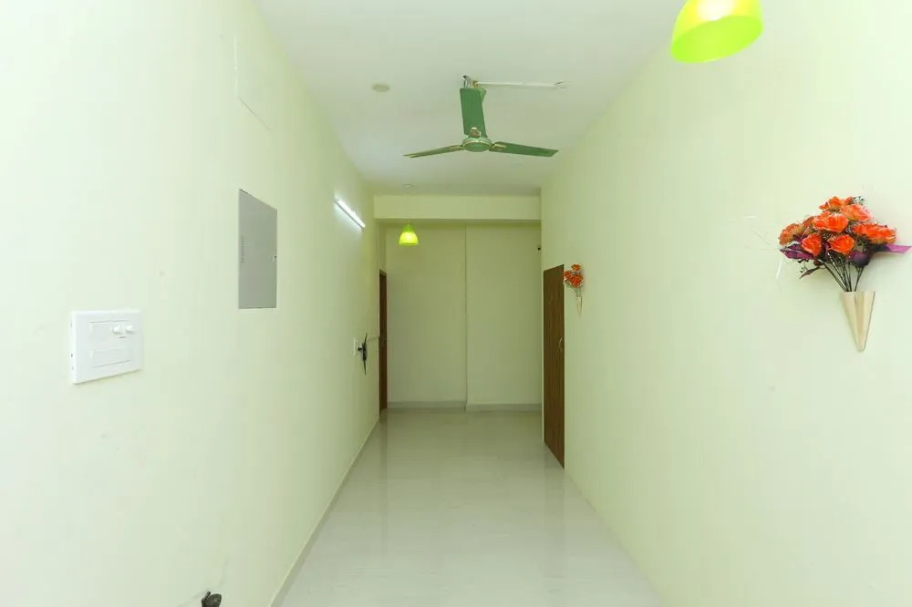 OYO 9524 Day Inn