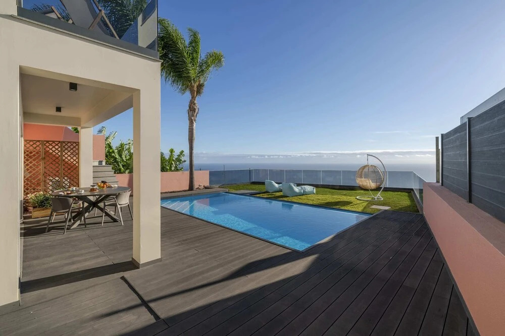 With Pool and Superb sea View - Villa Candelária