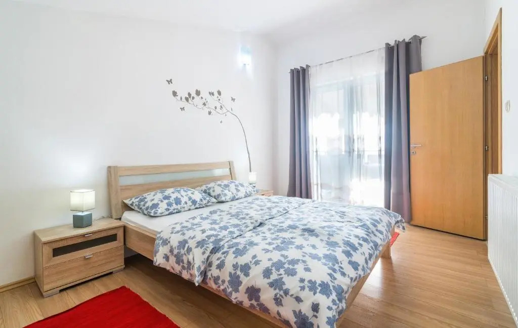 Apartments Lucia Senj