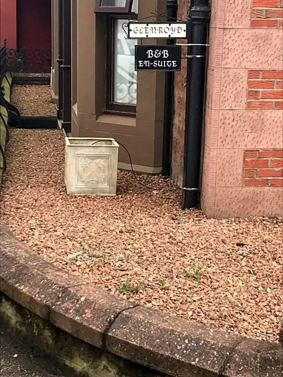 Coochie Room