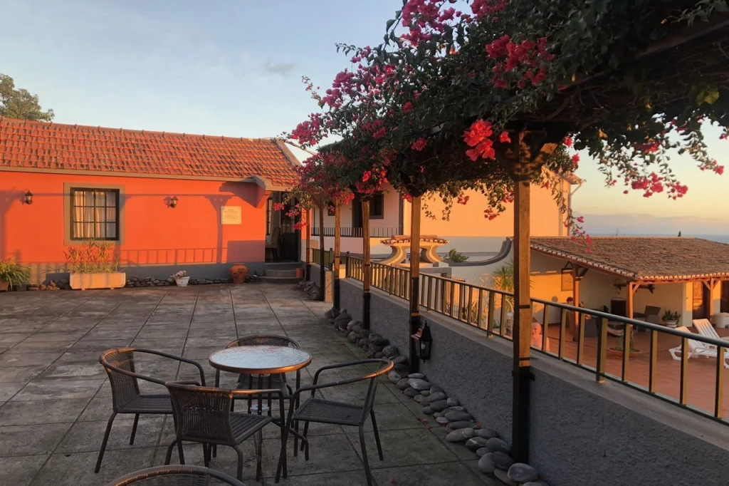 Apartamentos Quinta Mae dos Homens