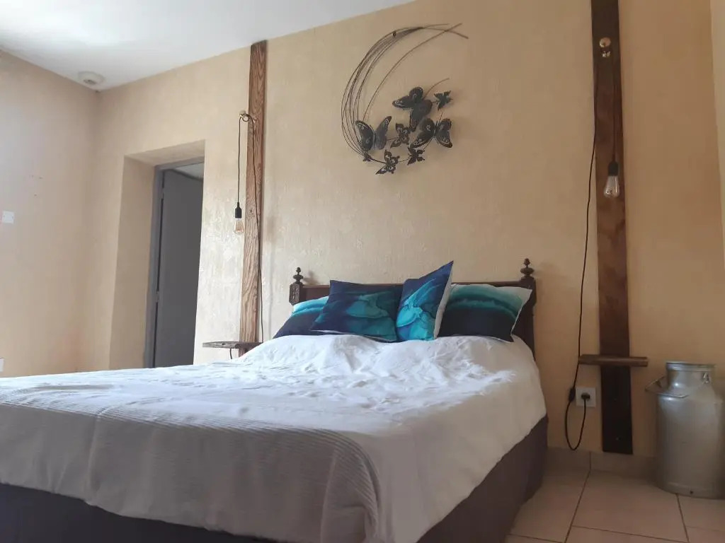 Charming cottage in Doue la Fontaine 49700