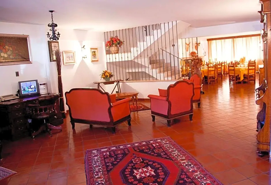 Hotel Bucaneve