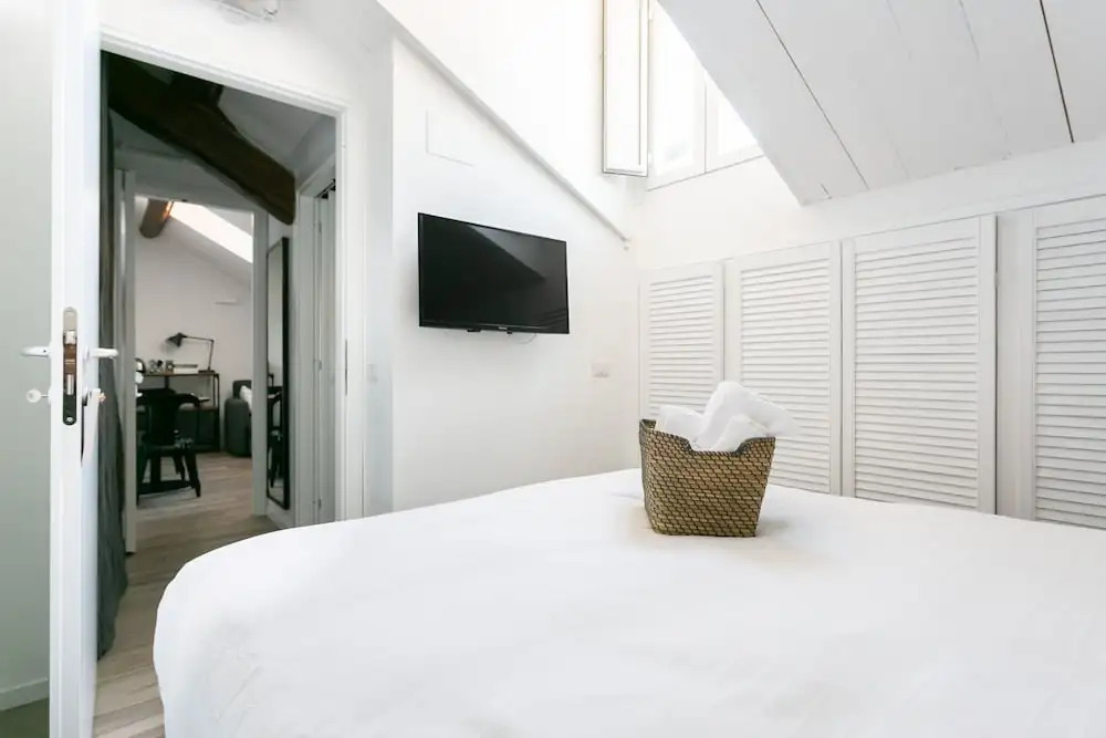 Milano Apartments Via Mortara