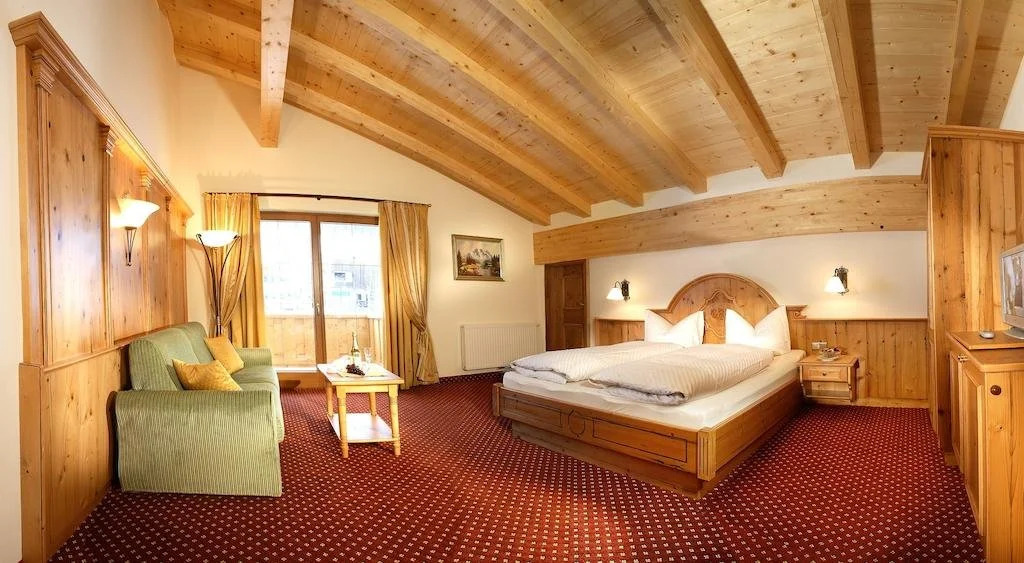 ASTER Boutique Hotel & Chalets