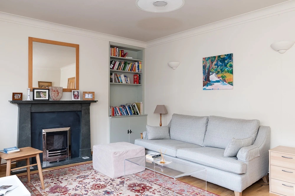 Trendy 3BR Flat in Notting Hill
